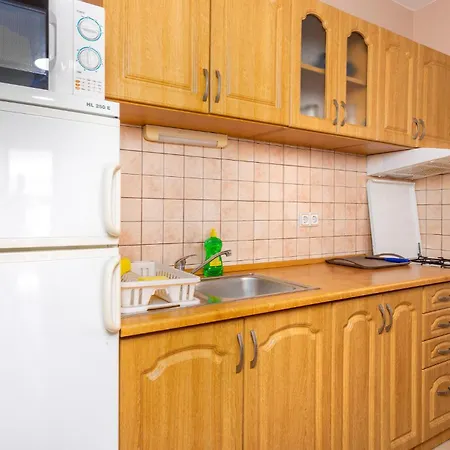 Stunning In With Wifi Apartment *