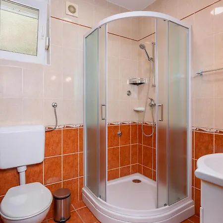 Stunning In With Wifi Apartment